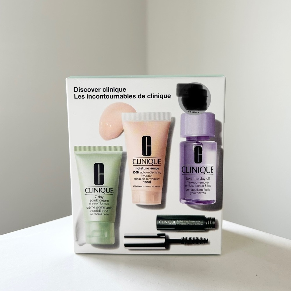 Clinique Travel Gift Set
